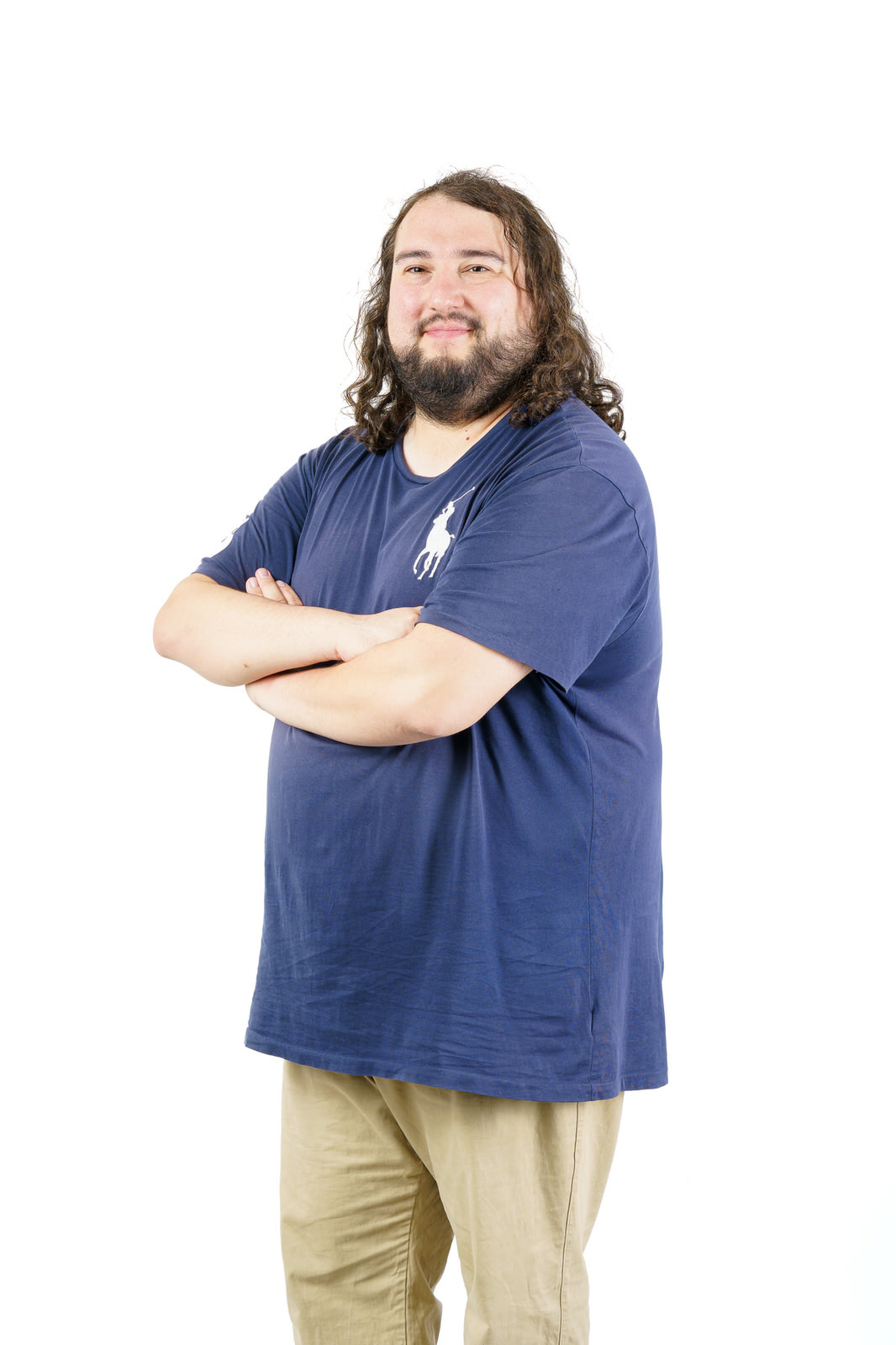 Retrato hombre en estudio, polera azul — campaña Elige Educar Mineduc