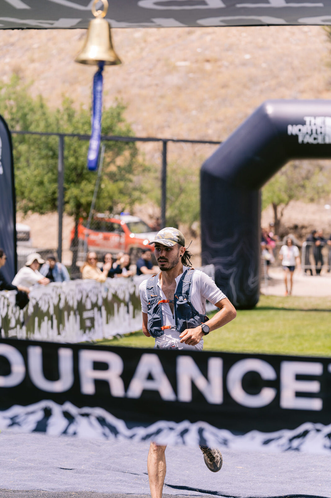 Kifit TNF Endurance Trail 2025 — corredor arco endurance campana