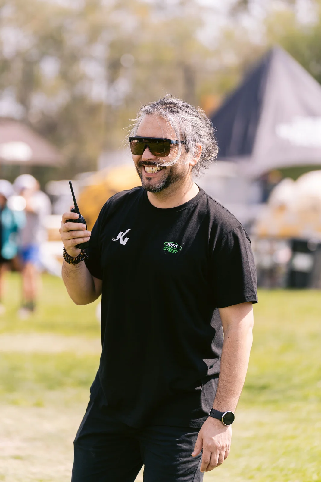 Kifit TNF Endurance Trail 2025 — hombre cabello largo radio 2