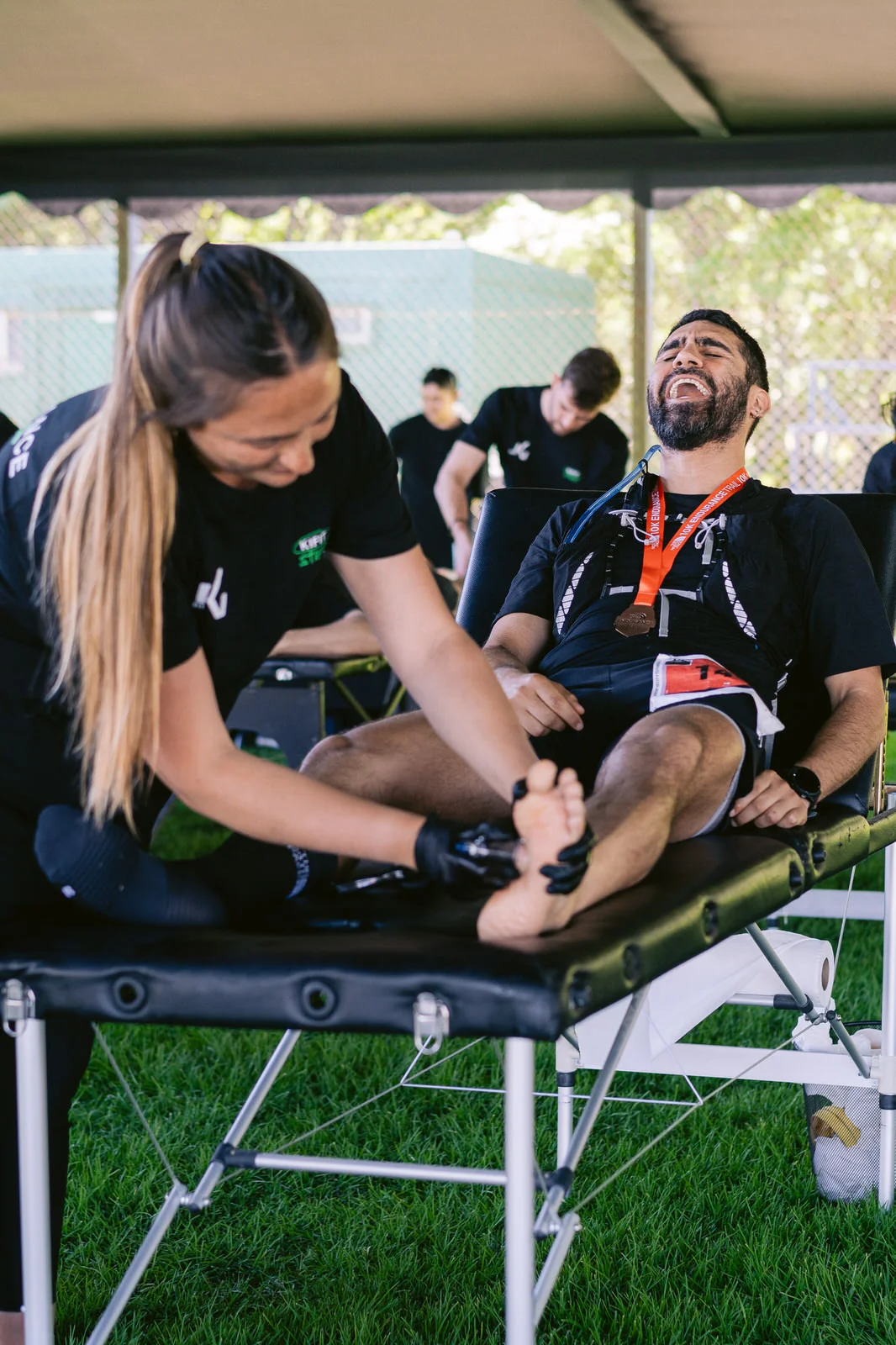 Kifit TNF Endurance Trail 2025 — terapeuta tratamiento pierna 1
