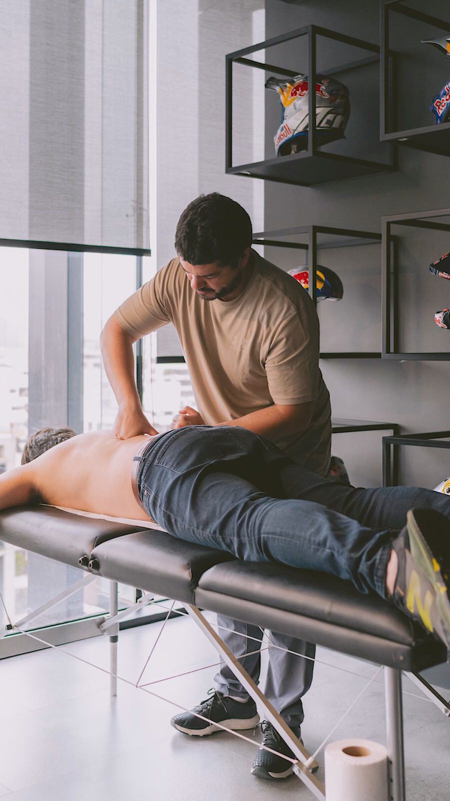 Red Bull RB Zero — story servicios