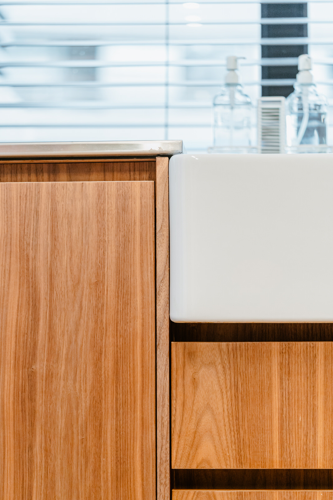 Lavaplatos blanco con madera, Cassone La Luma
