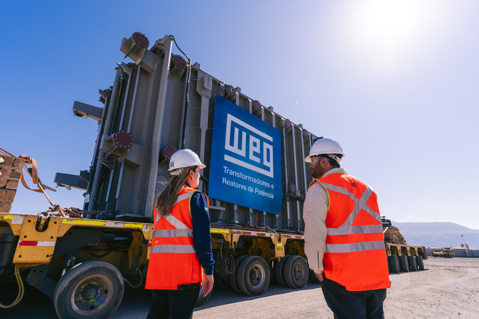 WEG Transformador Antofagasta — transformador trabajadores epp 2