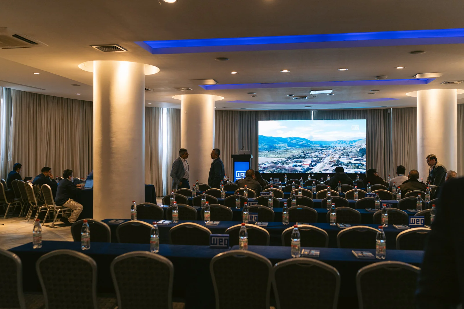 Auditorio lleno Seminario WEG Antofagasta