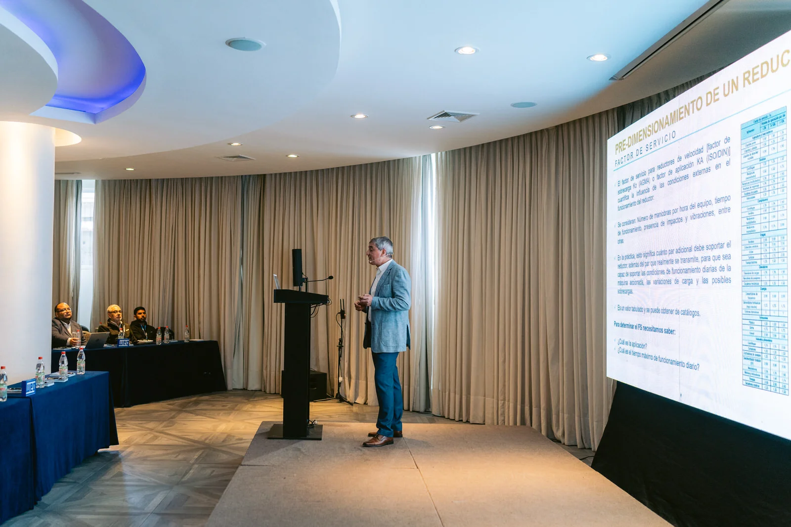 Ponente lateral Seminario WEG Antofagasta