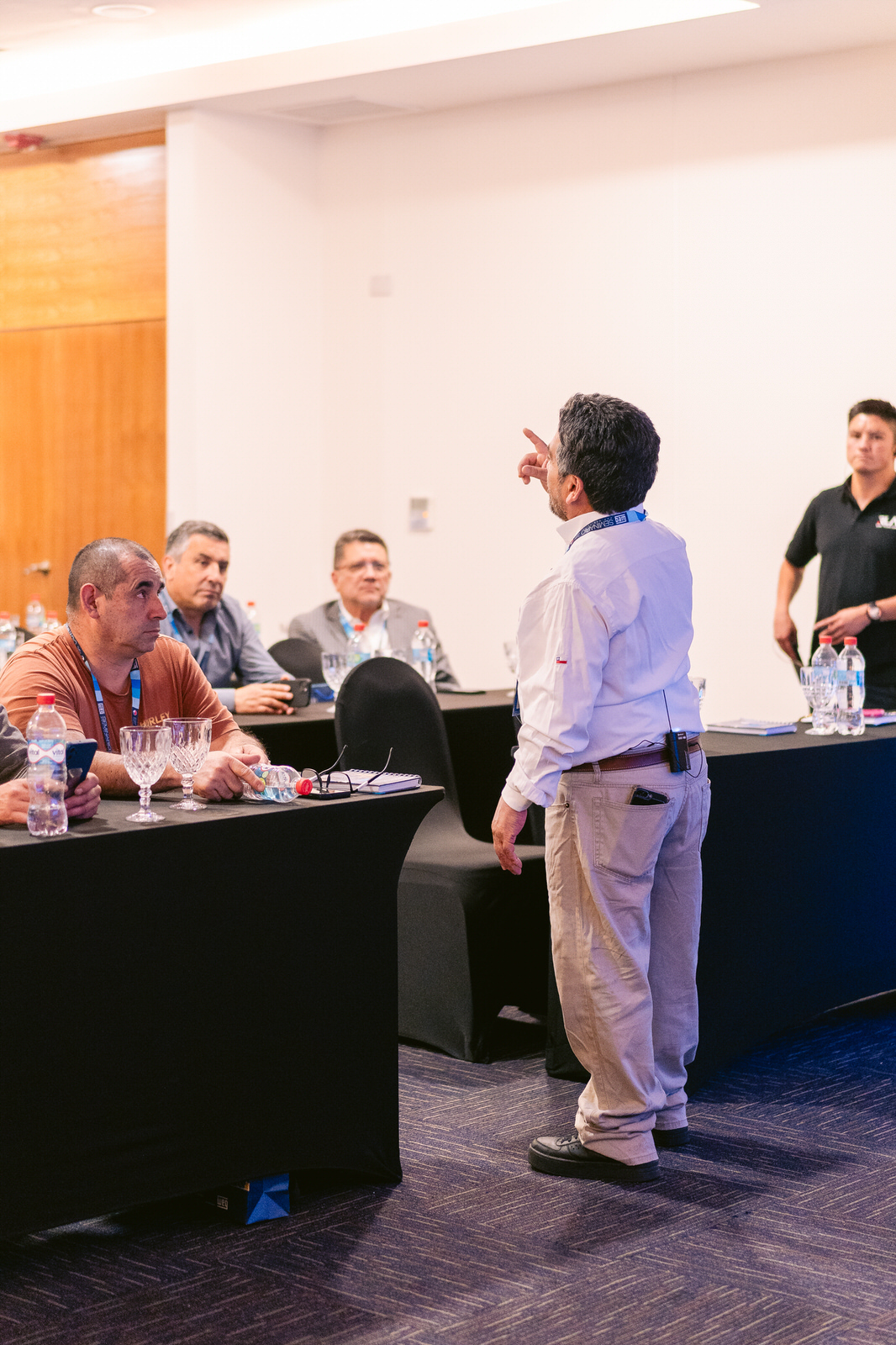 Ponente mesa redonda Seminario WEG Concepción