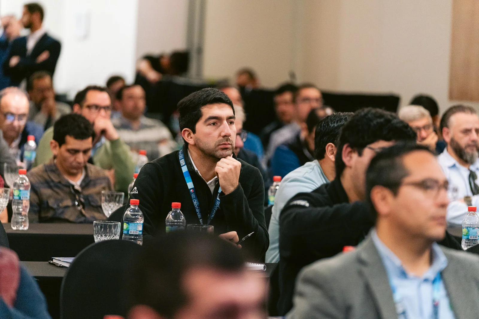 Público primer plano Seminario WEG Concepción
