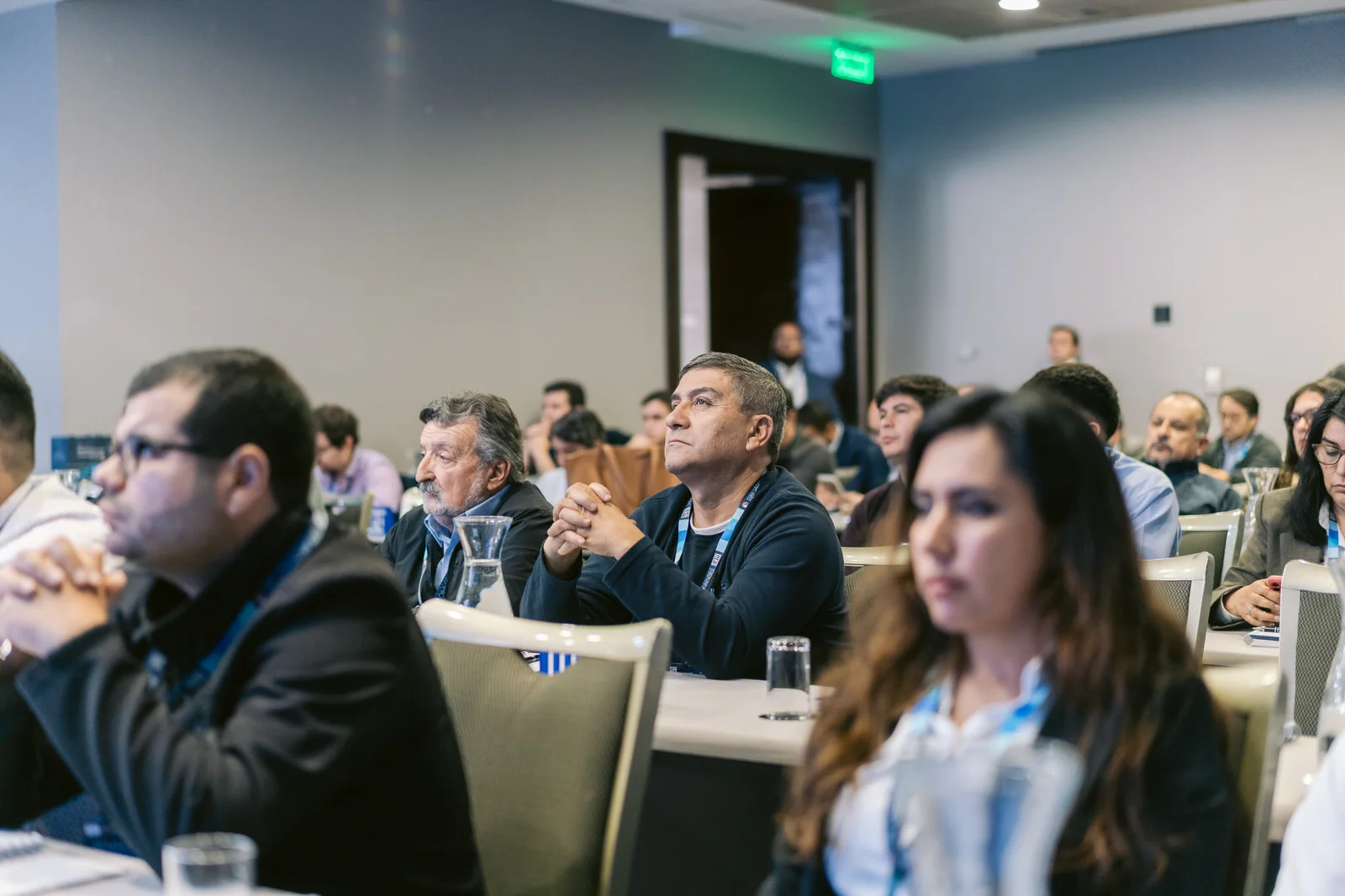 Público amplio Seminario WEG Santiago